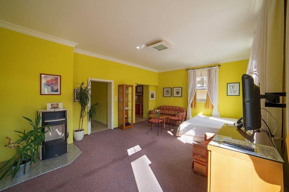 Festival Apartment Карлови Вари Екстериор снимка