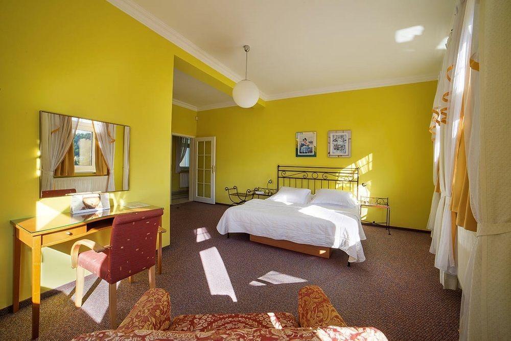 Festival Apartment Карлови Вари Екстериор снимка