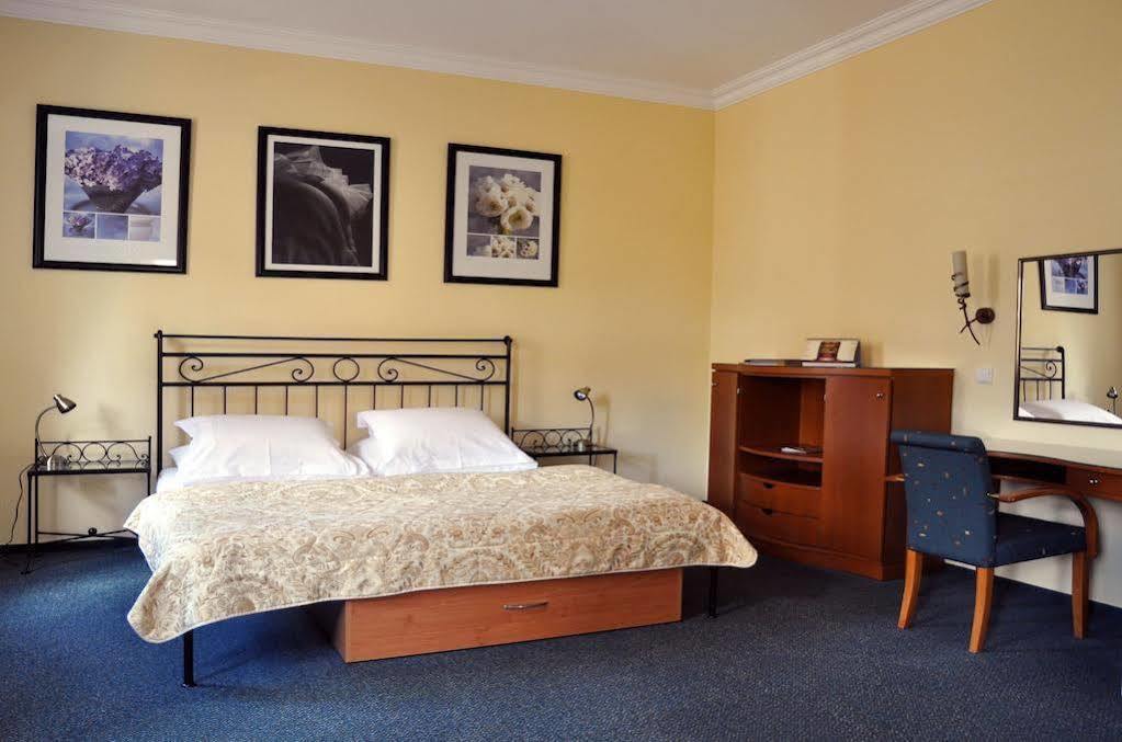 Festival Apartment Карлови Вари Екстериор снимка